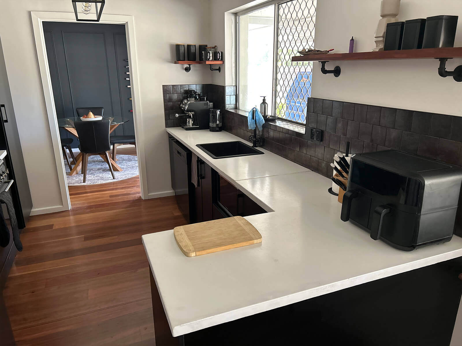 Custom Retail Fitout Services